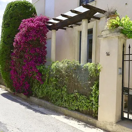 Les Lauriers Apartmán