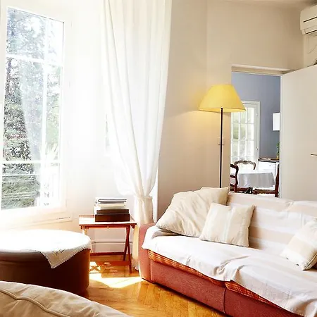 Les Lauriers Apartment Nice